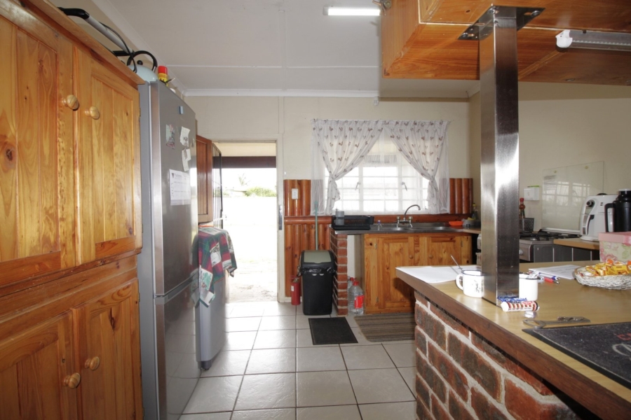 4 Bedroom Property for Sale in C Place Eastern Cape